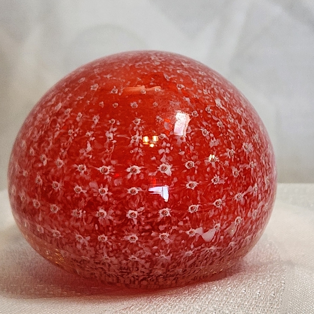 Vintage Red Art Glass Paperweight – Controlled Bubble Design, Hand Blown - Picture 4 of 11